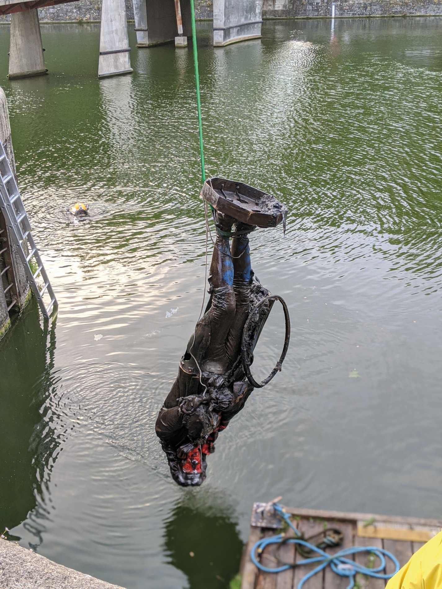 Colston statue coming out of harbour.jpg