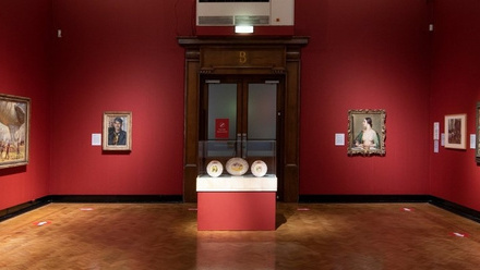 Installation-view-of-Challenging-Convention-at-the-Laing-Art-Gallery-Newcastle-upon-Tyne-credit-Colin-Davison_cut.jpg 1