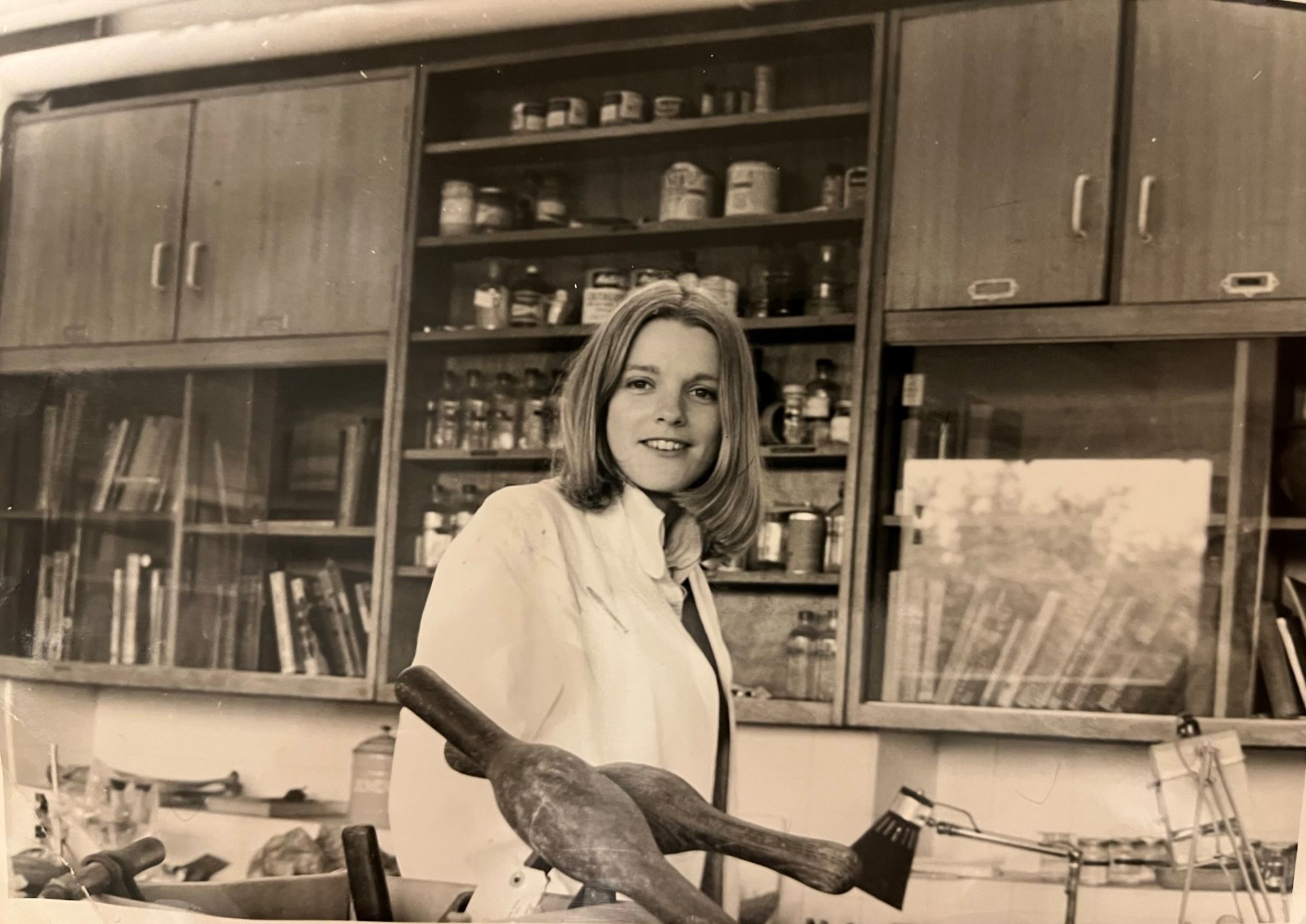 People_Pamela Pratt_Pam in the conservation lab at the Institute of Archaeology, c. 1970. CREDIT Courtesy of UCL Institute of Archaeology.jpg